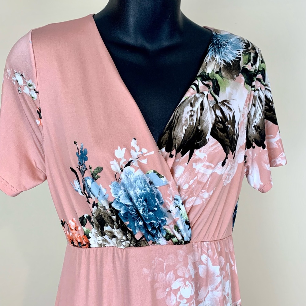 “Saved by the Dress” floral hi-low stretch dress, size small - Picture 5 of 6
